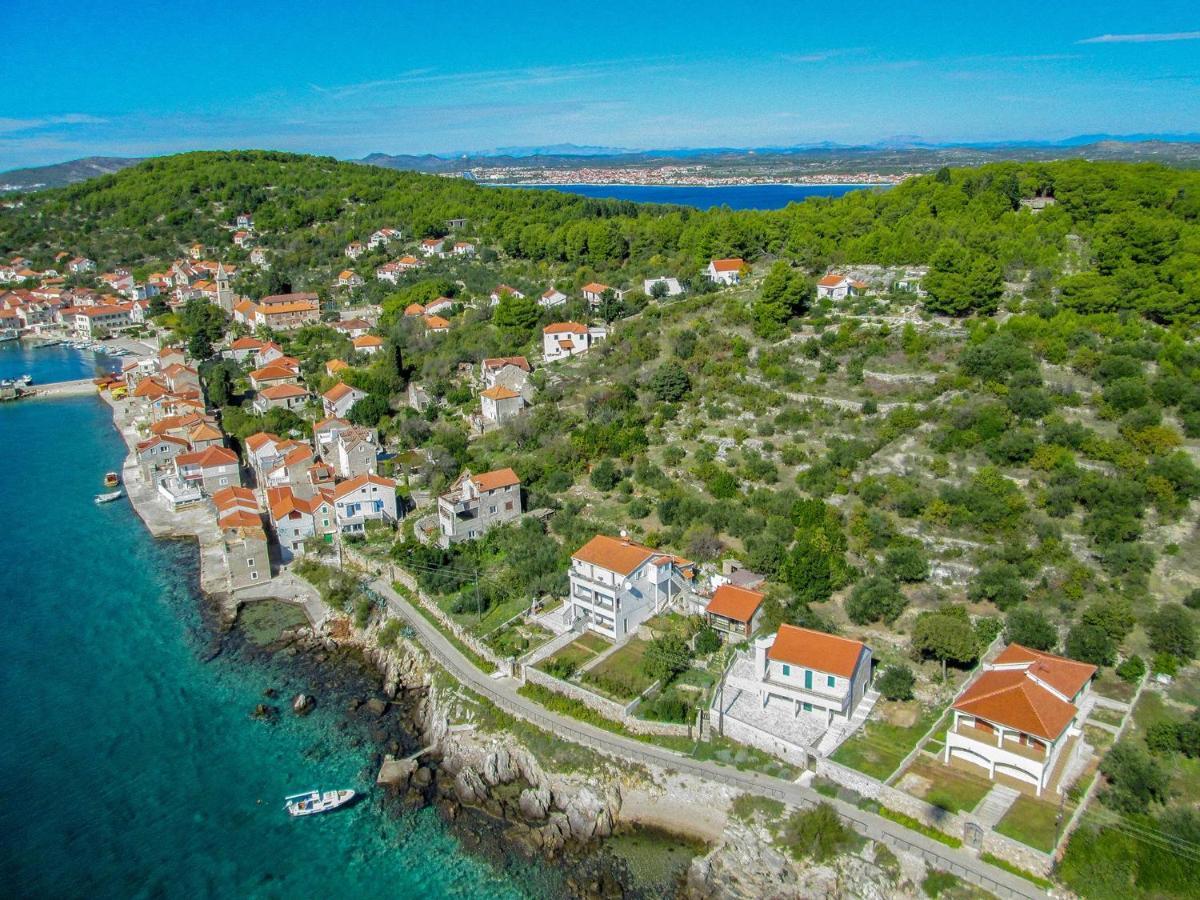 Mini Kamp Perla Hotell Prvić Luka Eksteriør bilde