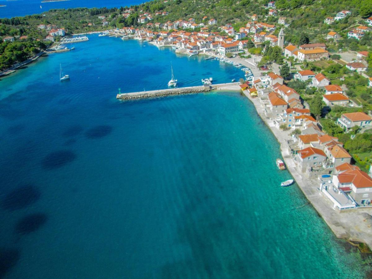 Mini Kamp Perla Hotell Prvić Luka Eksteriør bilde